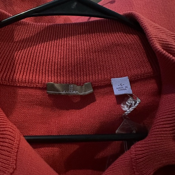 Red Cullen sweater - Picture 3 of 3